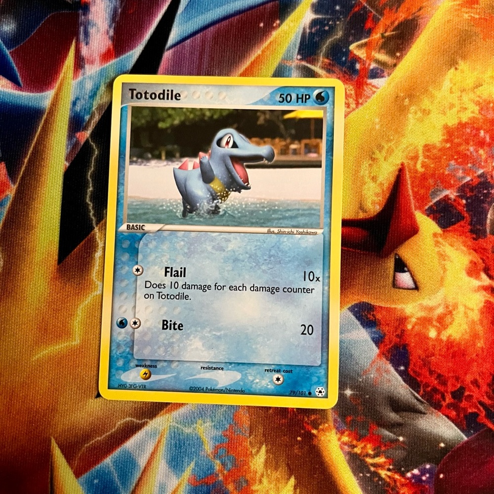 Pokémon Totodile 79/101 EX Hidden Legends Card 2004